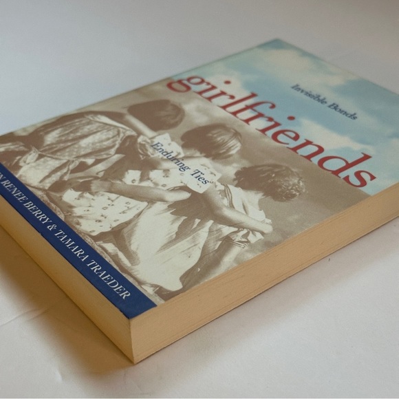 🟢 Girlfriends by Carmen Renee Berry | Social Psychology | Paperback Book - Picture 5 of 7